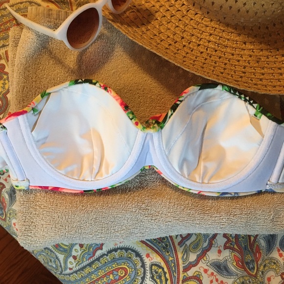 VS Bikini Top Push-Up Strapless - Picture 8 of 10